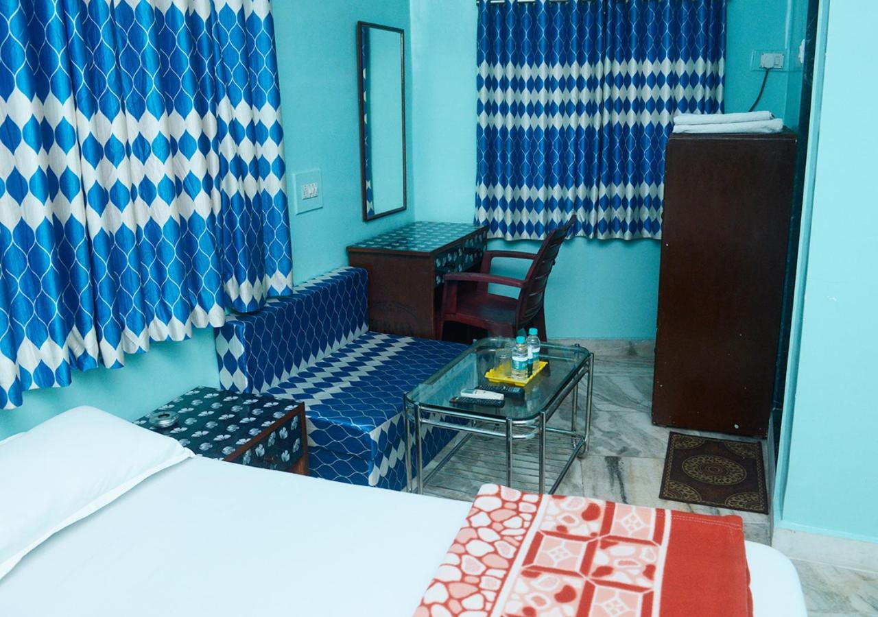 Srk Hotel Mumbai Exterior photo